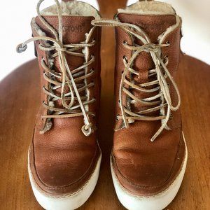 Women's Blackstone Shearling Lined Sneaker Boot
